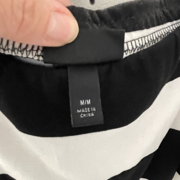 NWT long maxi style skirt. - Picture 4 of 4